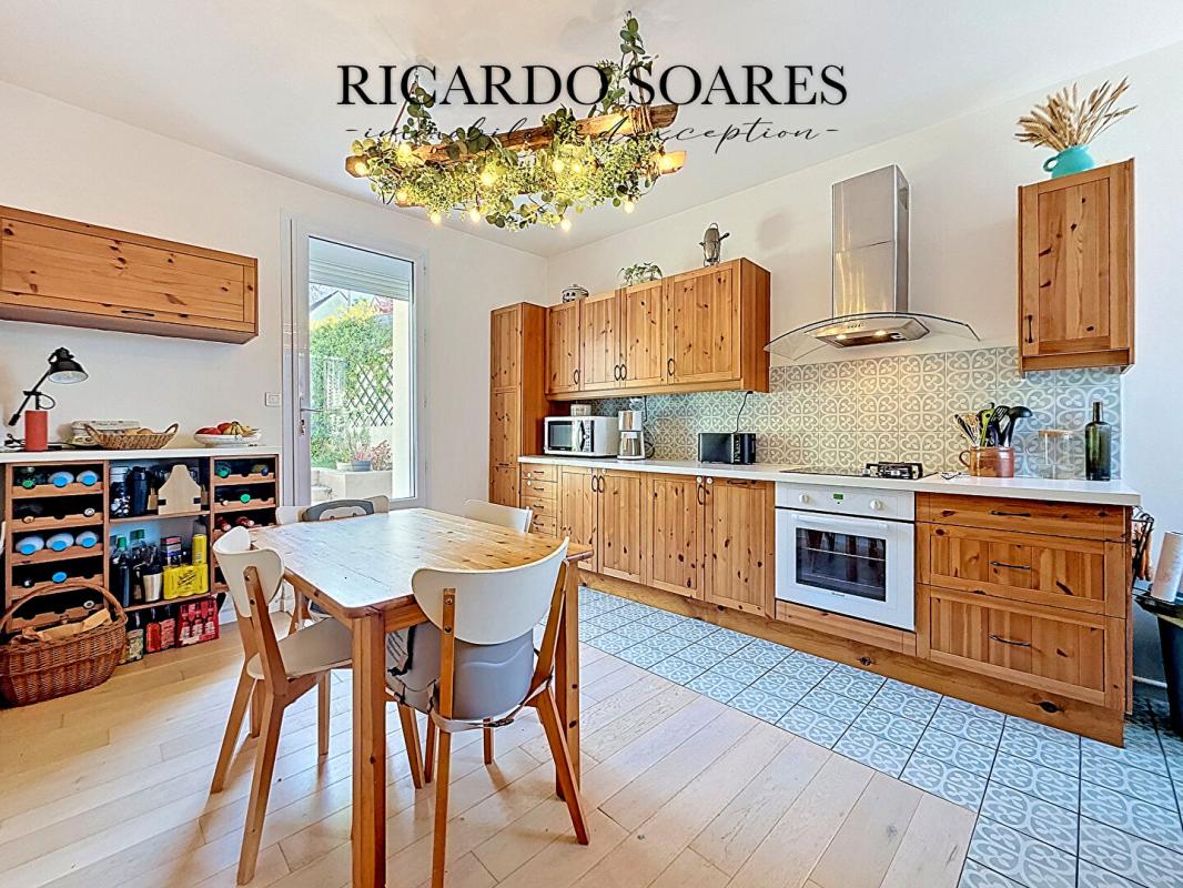 VEMARS VEMARS 95470 - MAISON DE CARACTÈRE 115m2 AU SOL / 3 CHAMBRES / GARAGE 50m2 / MAGNIFIQUE JARDIN / CAVE 7