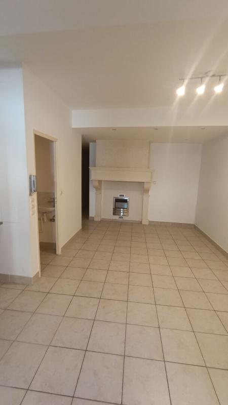 TREVERAY Ensemble immobilier ? F4 + Studio indépendant + Dépendance ? 5 pièces ? 139 m² ? 90 000 3