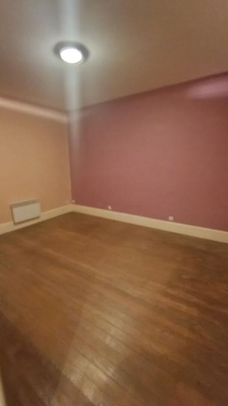 TREVERAY Ensemble immobilier ? F4 + Studio indépendant + Dépendance ? 5 pièces ? 139 m² ? 90 000 6