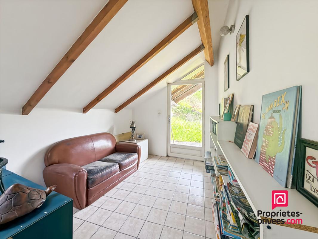 AVALLON Maison Avallon avec jardin et terrasse 8