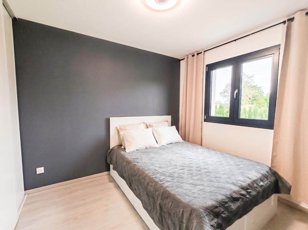 SAINT-PIERRE-DU-PALAIS Maison St Pierre Du Palais 4 pièce(s) 90 m2 10
