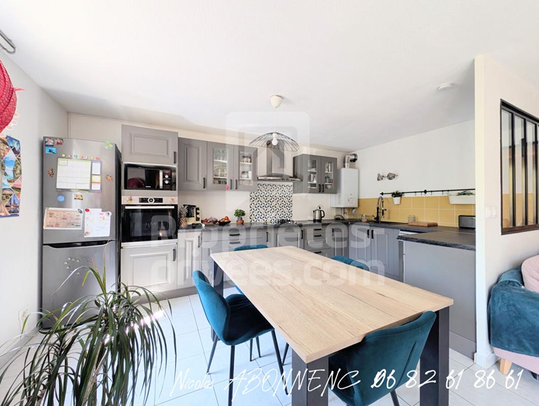 GIERES Appartement  4 pièce(s) 79 m2 4