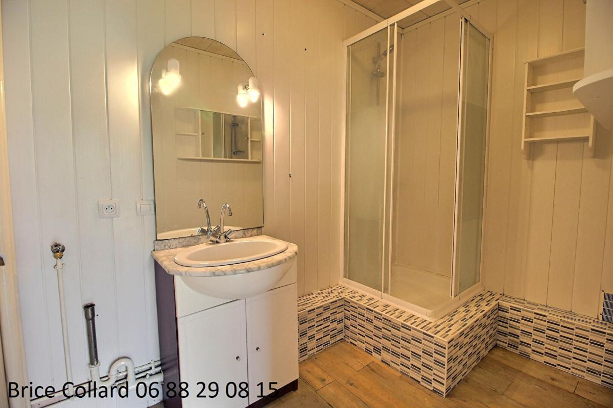 NOGENT-SUR-OISE 60180 NOGENT SUR OISE Appartement 3 chambres 1 balcon (loggia) 1 cave, dernier étage ! 7