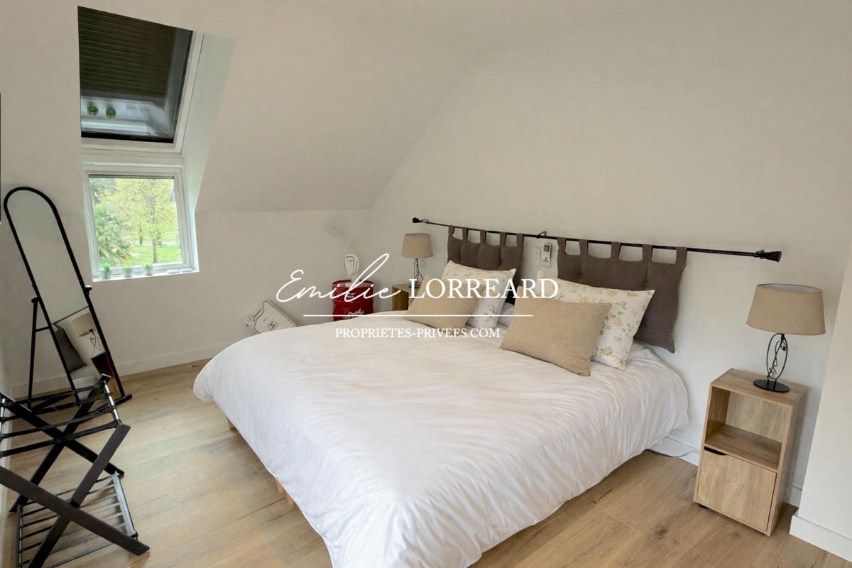 LE MANS Maison au sud du Mans 6 pièce(s) 216 m2 9