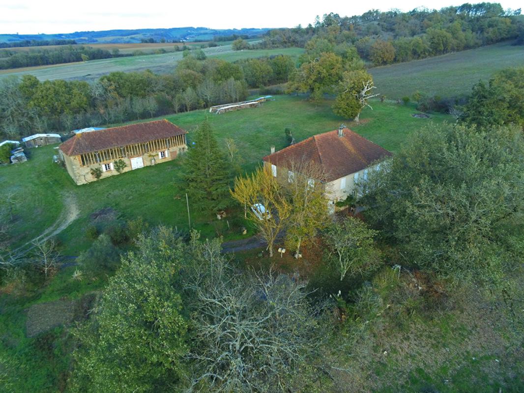 MIRANDE Maison gasconne de 160 m² sur 8900 m² avec vue sur les Pyrénées 1