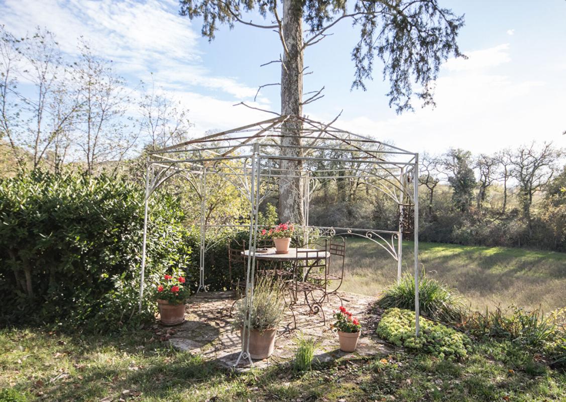 MIRANDE Maison gasconne de 160 m² sur 8900 m² avec vue sur les Pyrénées 12
