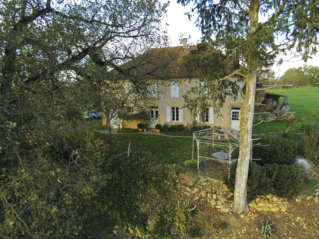 MIRANDE Maison gasconne de 160 m² sur 8900 m² avec vue sur les Pyrénées 17