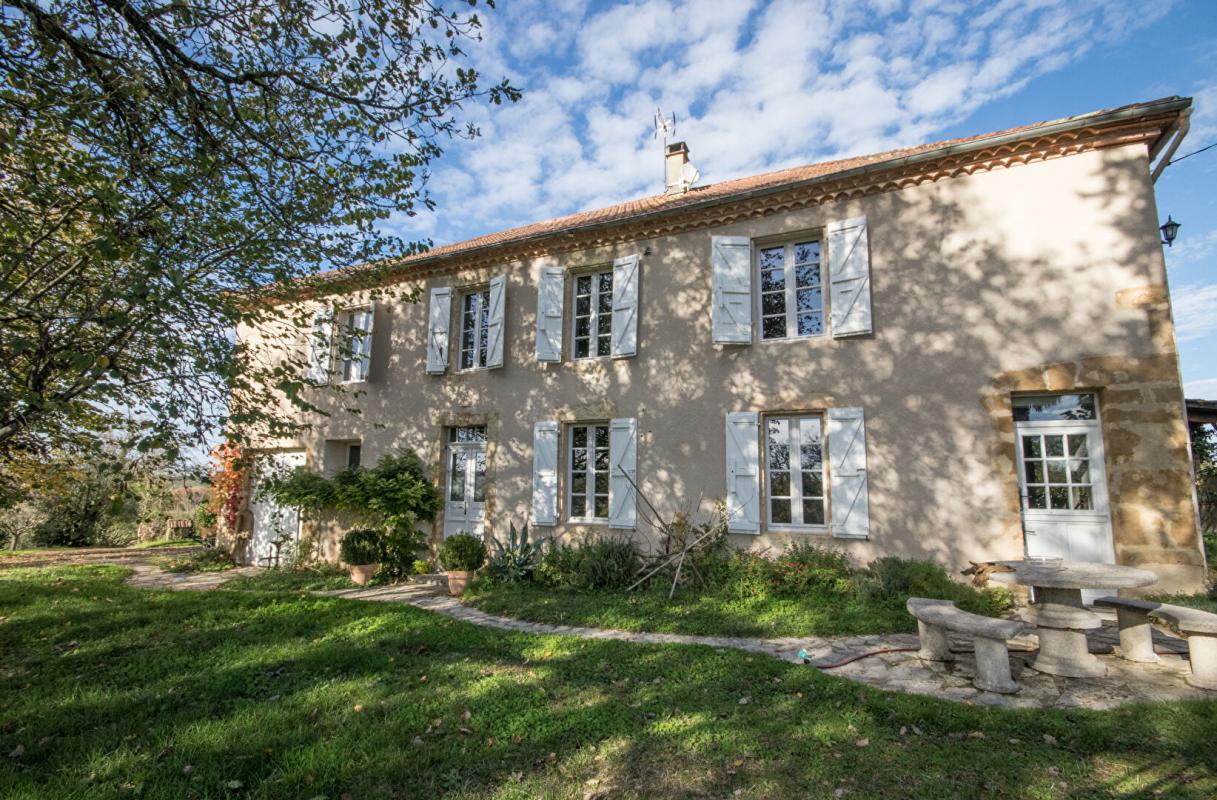 MIRANDE Maison gasconne de 160 m² sur 8900 m² avec vue sur les Pyrénées 2