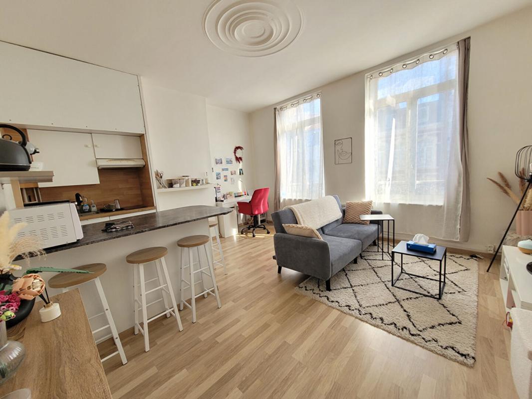 LILLE Lille Appartement 2 pièces 1