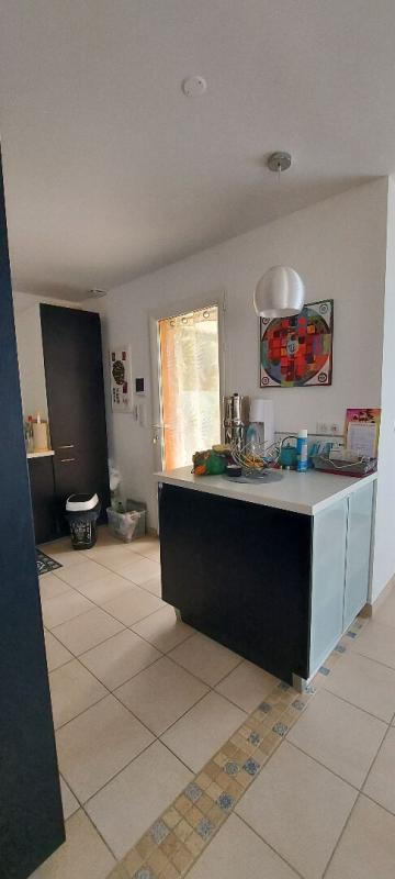 NIMES 30. GARD. NIMES. Belle maison contemporaine de 84 m2 sur terrain arboré de 728 m2 avec piscine quartier Carreau de Lanes 6
