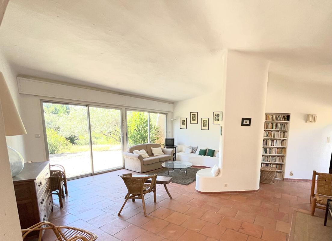 AUPS Magnifique propriété sur Aups - 293m² 8