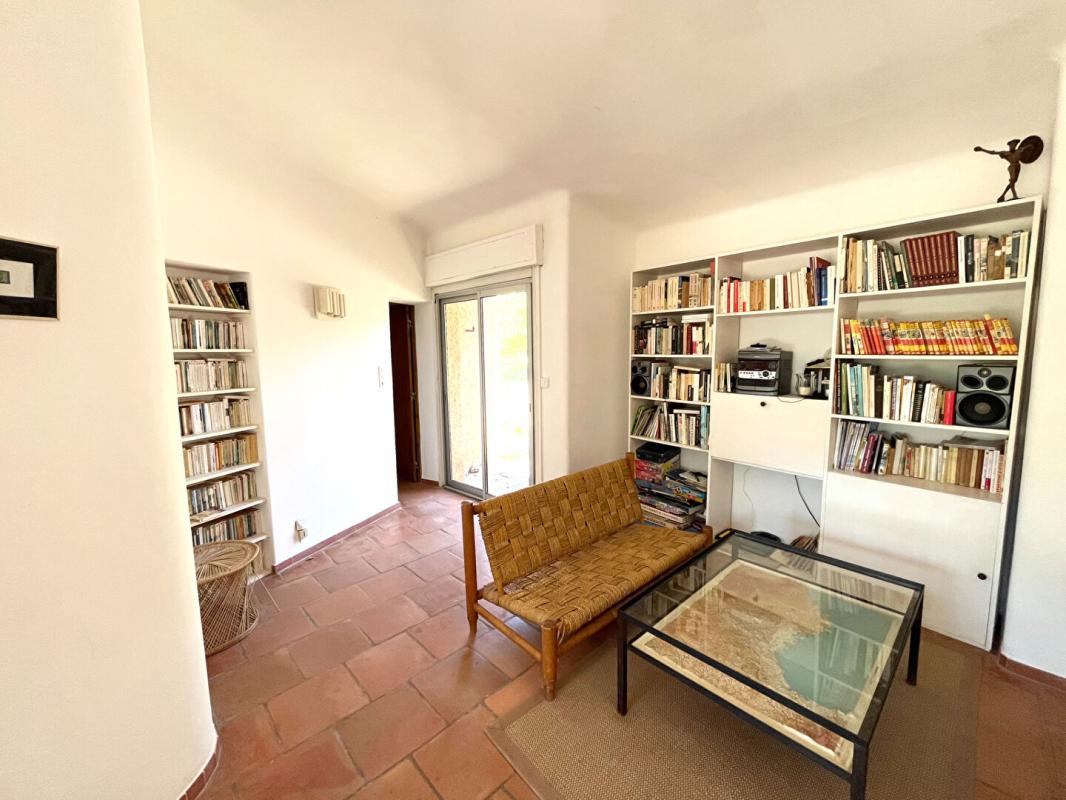 AUPS Magnifique propriété sur Aups - 293m² 9