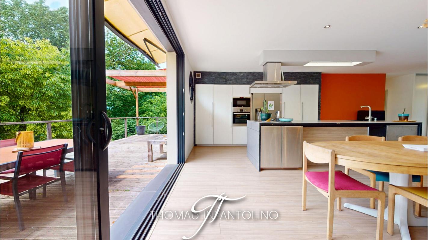 VERZEILLE EN EXCLUSIVITE - PLAIN PIED - 3 CHAMBRES - SOUS SOL - PISCINE 3