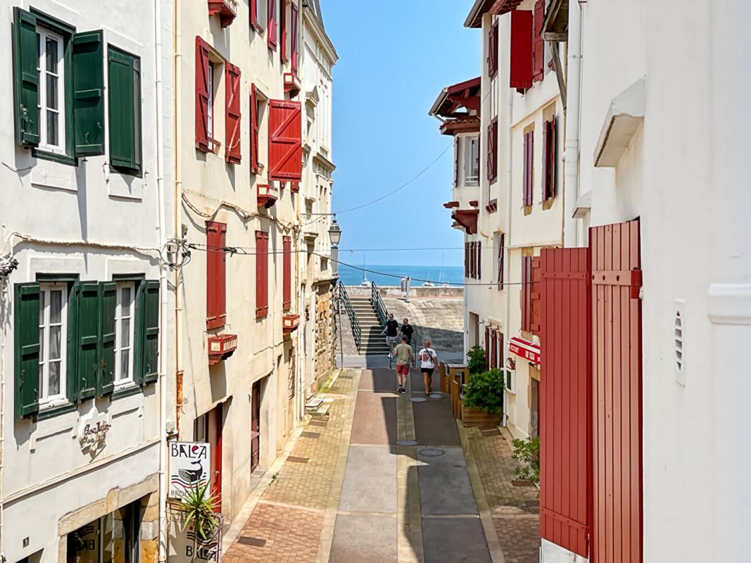 SAINT-JEAN-DE-LUZ Saint-Jean-de-Luz  -  Appartement 3 pièce(s) avec ascenseur - 50 m de la plage 1