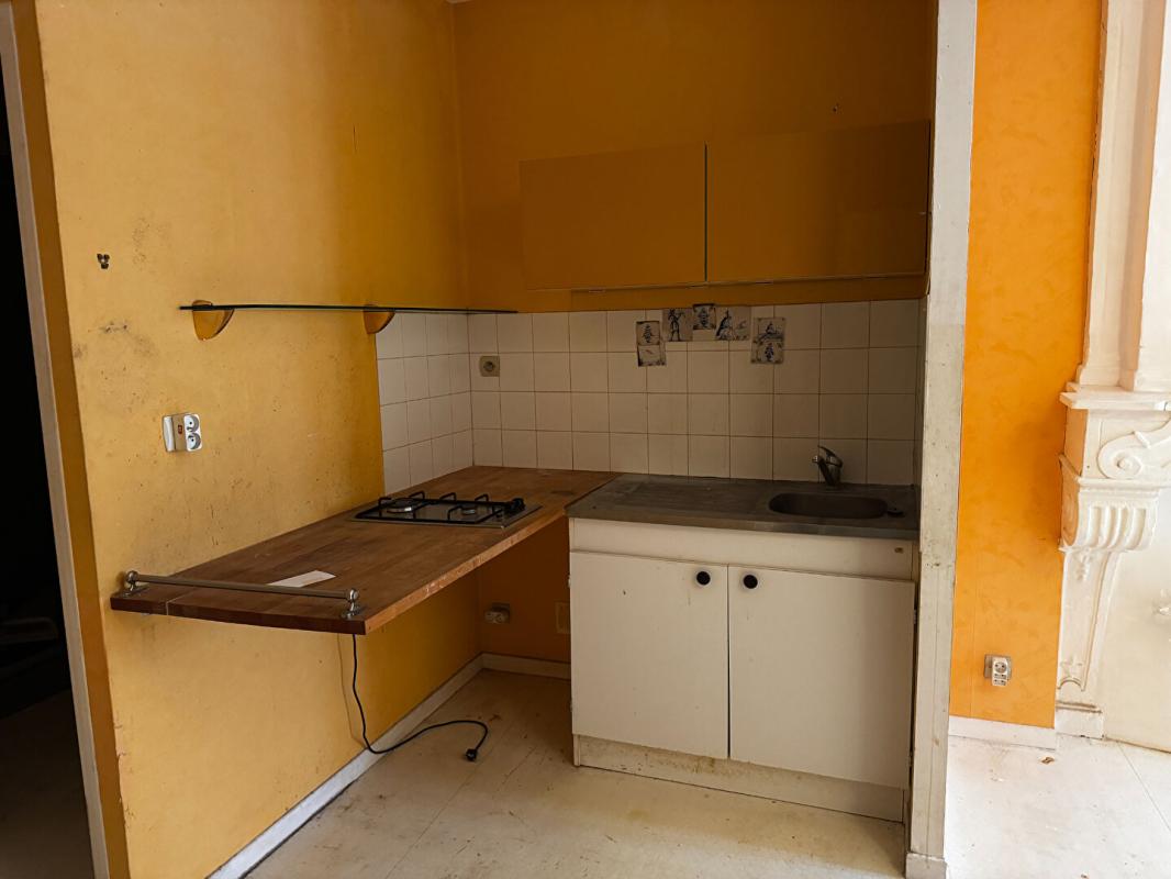 LANGRES LANGRES, Studio 30 m2, etage et grenier améngeables 2