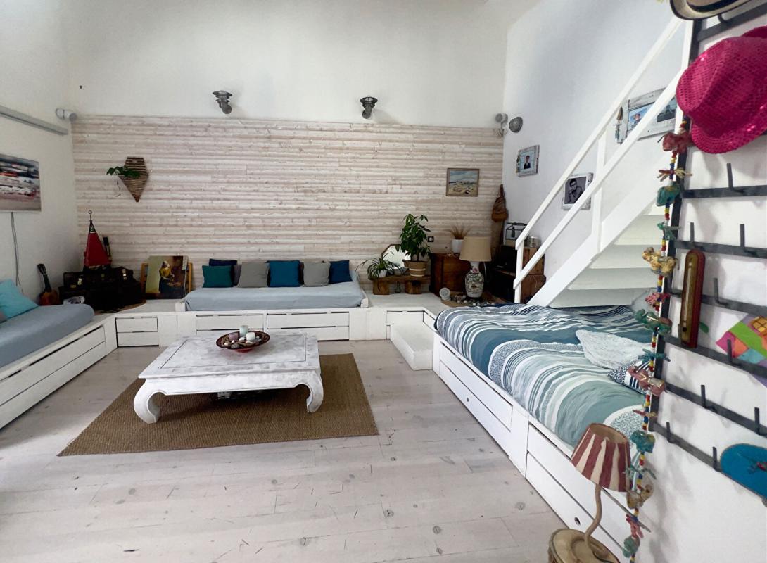 CAMORS Maison en pierre rénovée - 3 chambres - Terrain 1380 m² 7