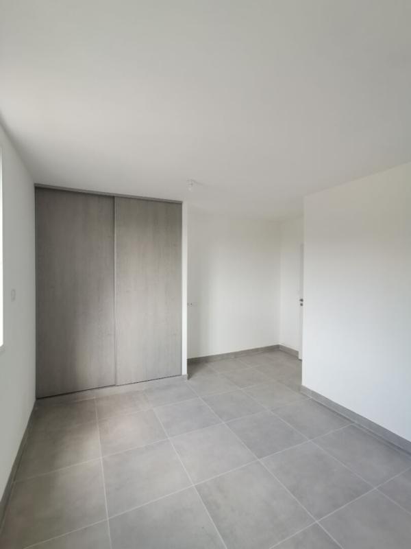 SAINT-PRIVAT-DES-VIEUX Villa Saint Privat Des Vieux 6 pièce(s) 130 m2 4 CHAMBRES  + GARAGE 15