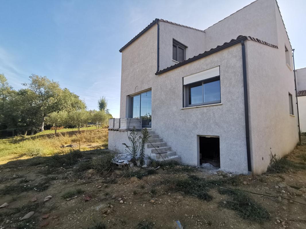 SAINT-PRIVAT-DES-VIEUX Villa Saint Privat Des Vieux 6 pièce(s) 130 m2 4 CHAMBRES  + GARAGE 6