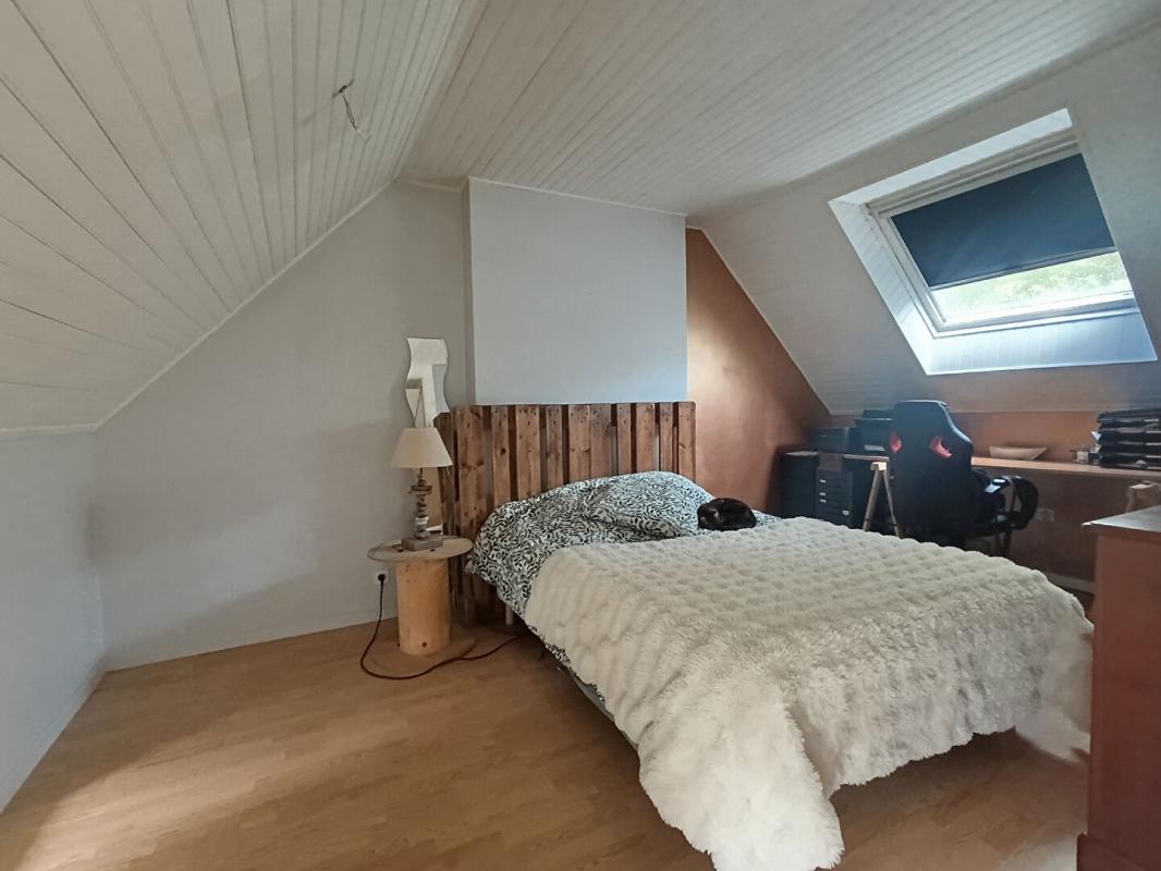 SAINT-THURIAU Longère avec dépendance aux portes de Pontivy 13