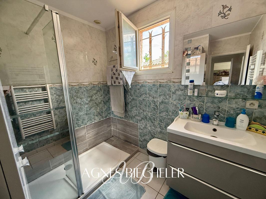 BAGES Maison 95 m2 4 faces plain-pied 10