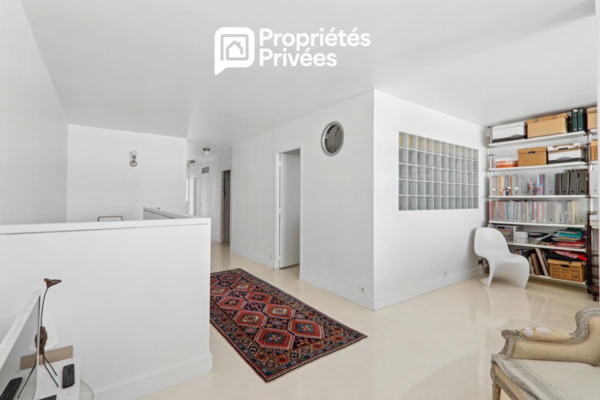 COURBEVOIE Atelier d'artiste en duplex,136,7 m² , 3 chambres, esprit Le Corbusier, 5e et 6e étage 13