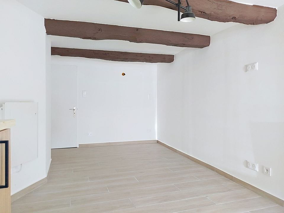 MONTMEYAN Appartement Montmeyan 1 pièce(s) 20 m2 2