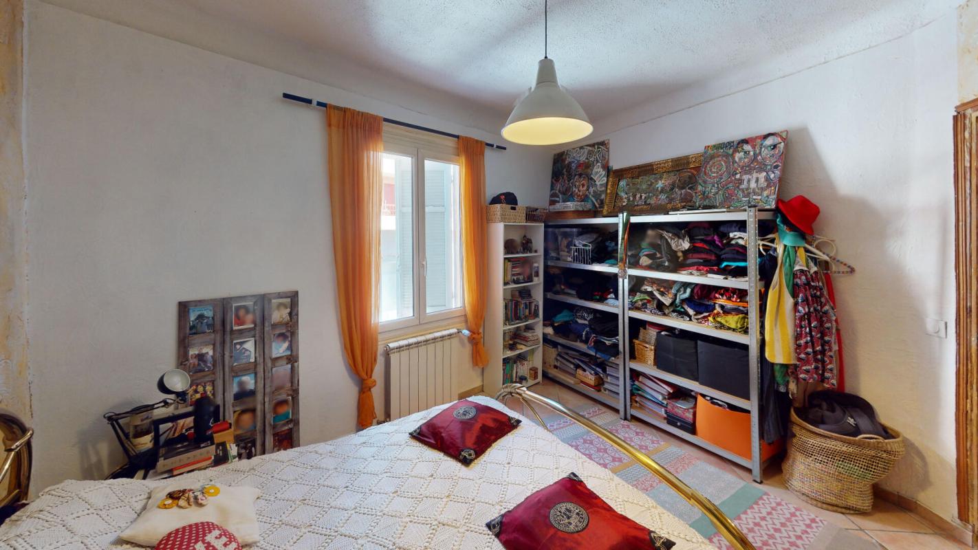 DRAGUIGNAN Appartement T3 58m² DRAGUIGNAN - Centre-ville, charme et authenticité 7