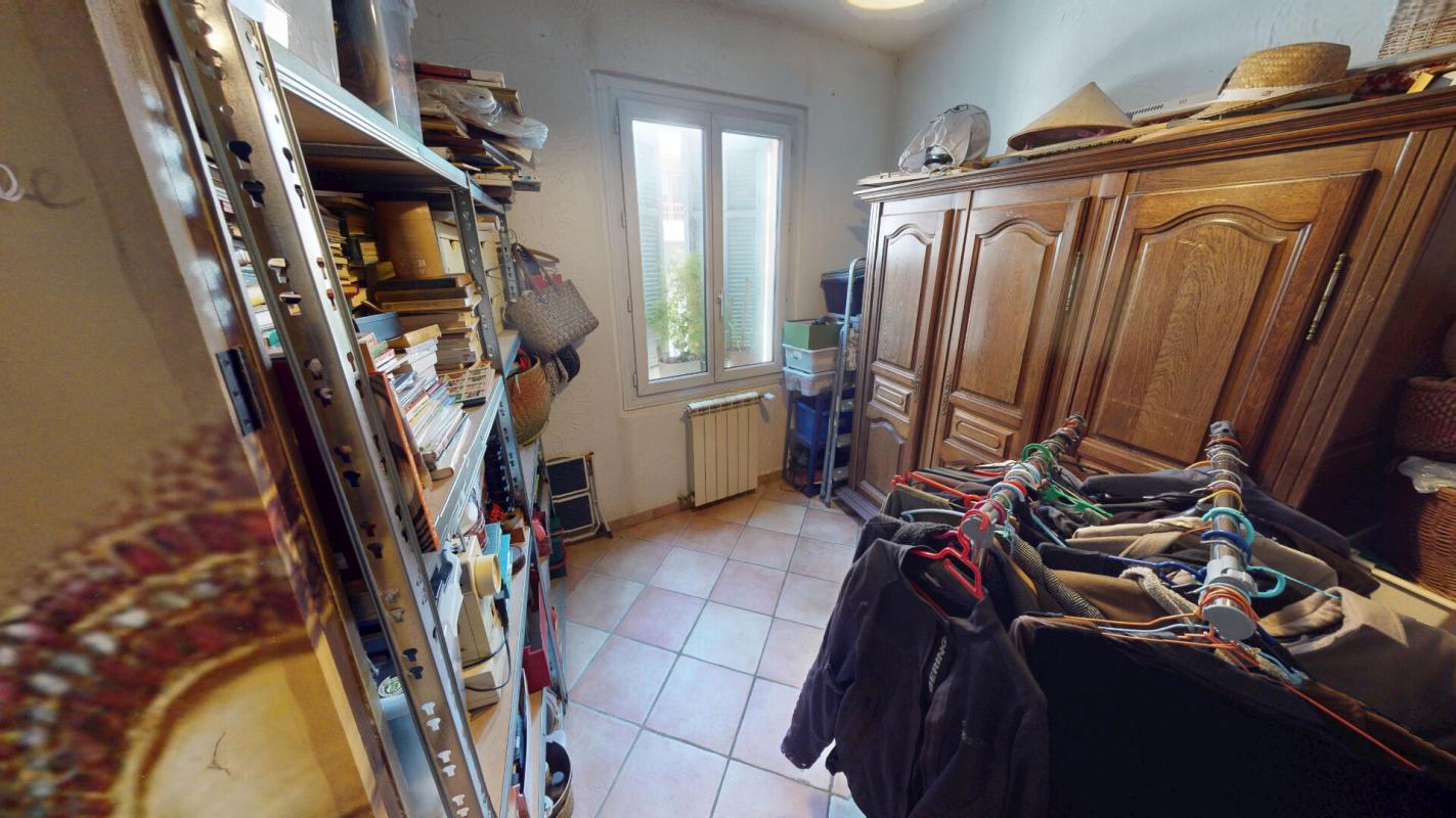 DRAGUIGNAN Appartement T3 58m² DRAGUIGNAN - Centre-ville, charme et authenticité 9