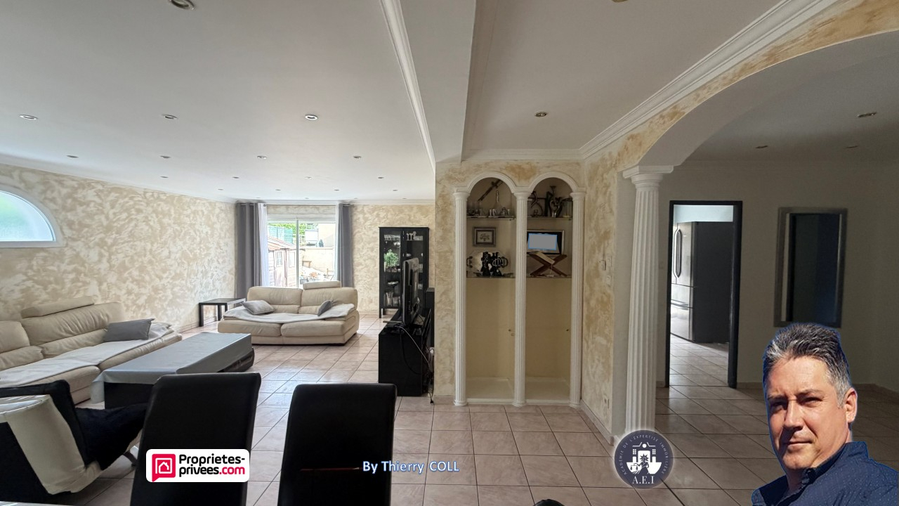 VENISSIEUX MAISON INDIVIDUELLE 4 CHAMBRES VENISSIEUX  147.31 m2 2