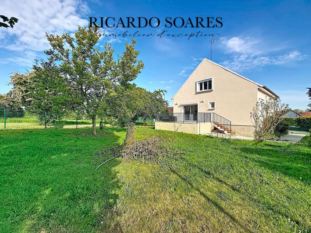 MONCEAUX MONCEAUX 60940 - MAISON FAMILIALE RÉNOVÉE EN 2021 / 129m² au sol / 4 CHAMBRES / SOUS-SOL TOTAL / TERRAIN 787 m² 1