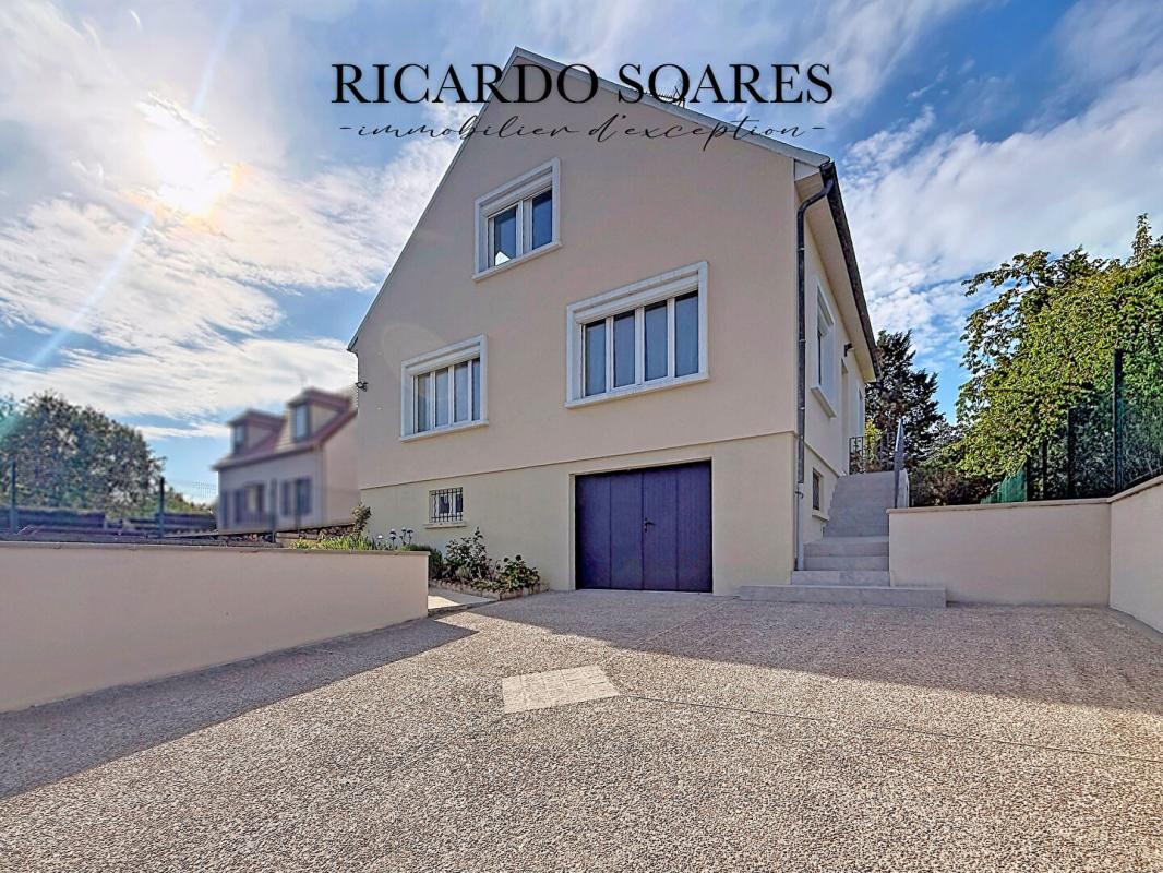 MONCEAUX MONCEAUX 60940 - MAISON FAMILIALE RÉNOVÉE EN 2021 / 129m² au sol / 4 CHAMBRES / SOUS-SOL TOTAL / TERRAIN 787 m² 15