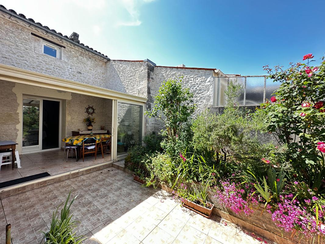 MESCHERS-SUR-GIRONDE Maison Meschers Sur Gironde 5 pièce(s) 110 m2 1