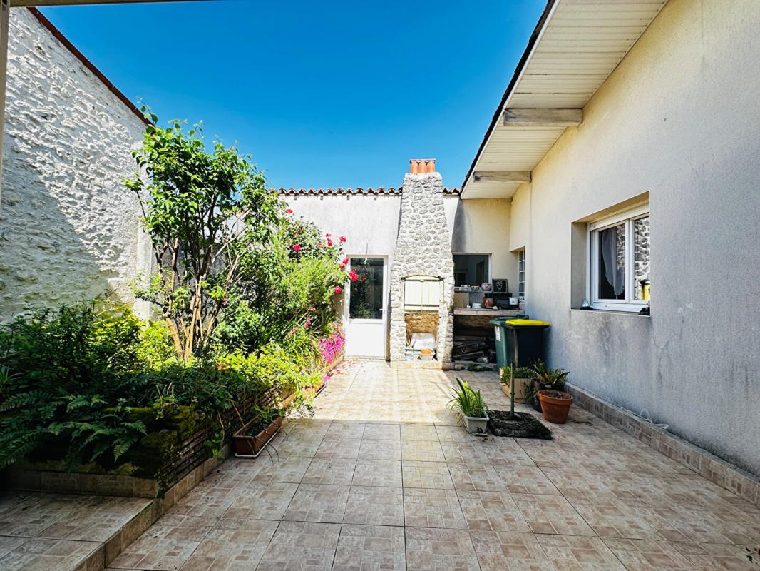 MESCHERS-SUR-GIRONDE Maison Meschers Sur Gironde 5 pièce(s) 110 m2 8