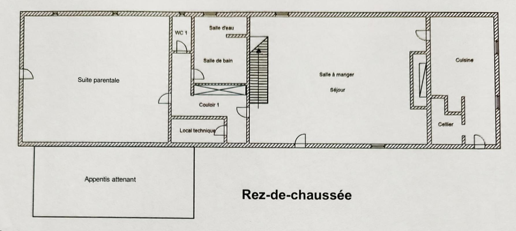 ROCHE-LE-PEYROUX Maison de caractère en pierre avec dépendances et beau terrain plat à Roche le Peyroux 19160 15