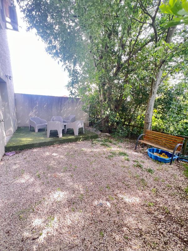 PORTES-LES-VALENCE Maison Portes Les Valence 5 pièce(s) 110 m2 4
