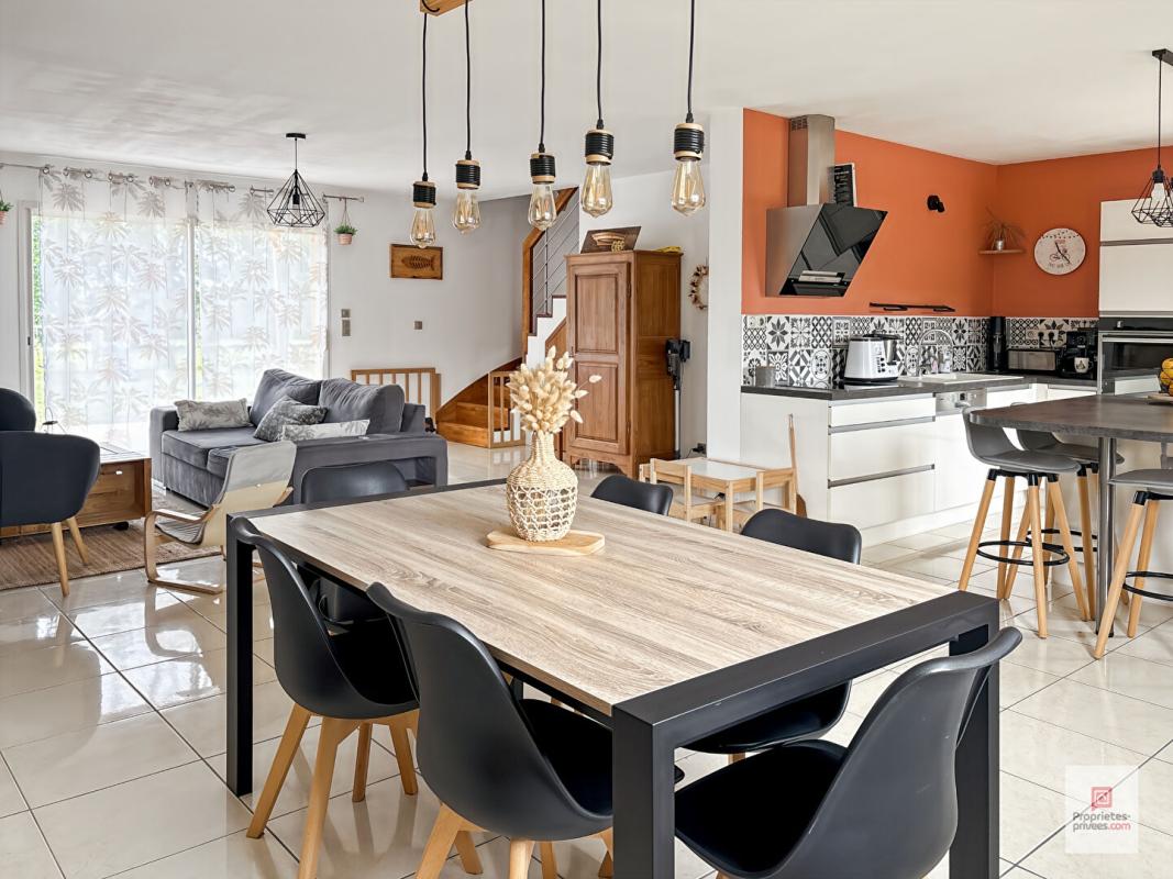 COULONGE Maison Coulonge 7 pièce(s) 147.6 m2 4