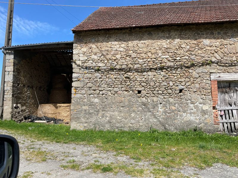 LE GRAND-BOURG Corps de ferme avec 12 hectares- fort potentiel  dans un secteur calme et verdoyant  Creuse 5