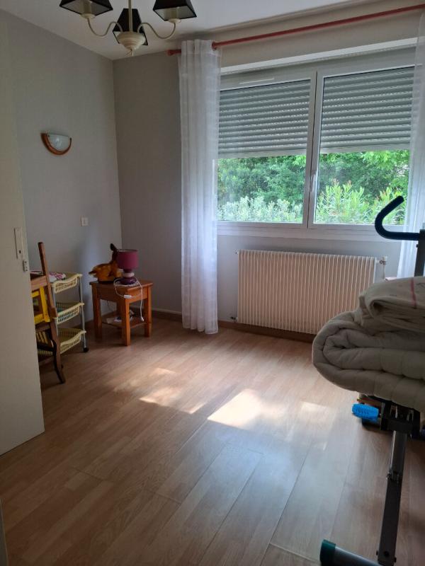 BORDEAUX BORDEAUX CAUDÉRAN ? APPARTEMENT T5 AU DERNIER ÉTAGE DANS UNE RÉSIDENCE CONFIDENTIELLE AVEC BOX ET CAVE 9