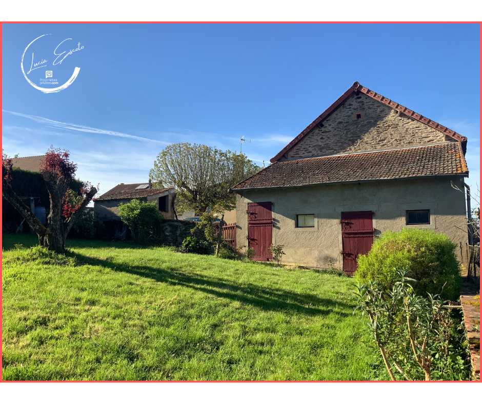 SAINT-SATURNIN Maison de village avec fort potentiel 6 pièce(s) 124 m2 2