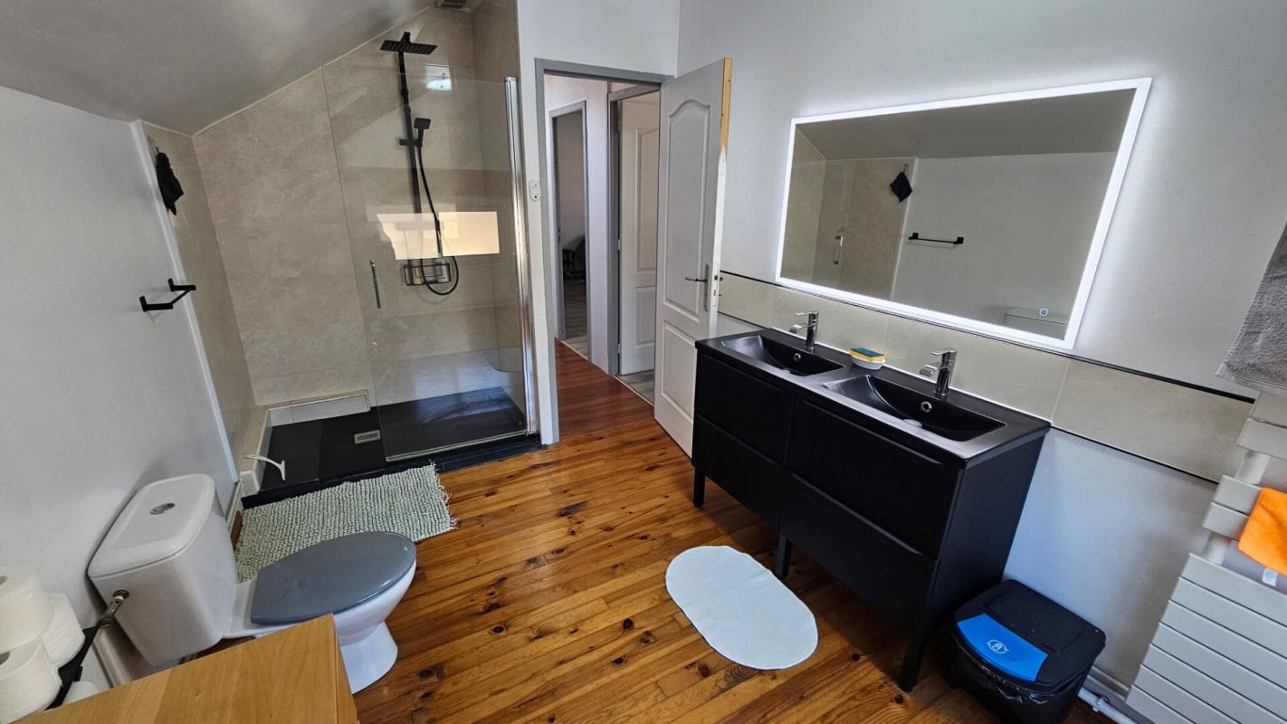 HOUDAN Houdan 5 mn / Gambais 2 mn / Maison de ville 104 m2 8