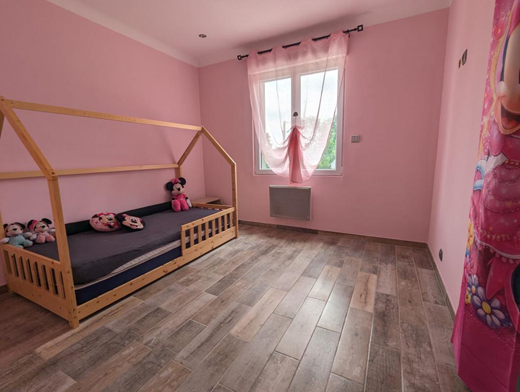 GUENROUET Maison  5 pièce(s) 136 m2 7