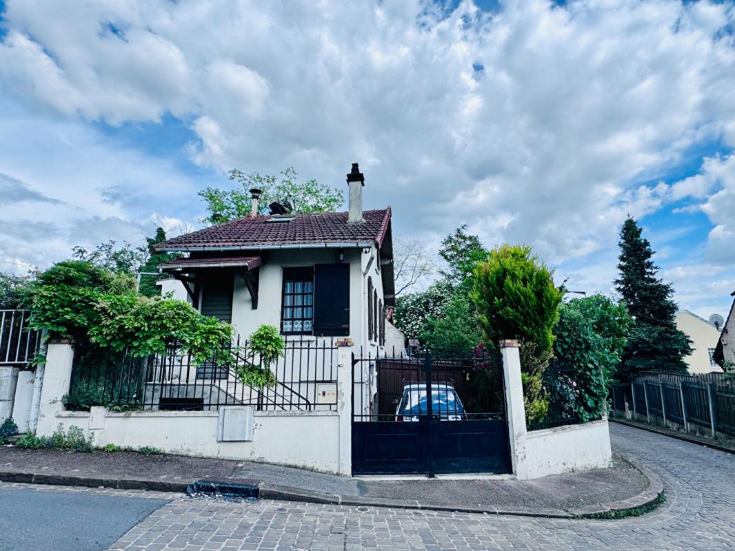 VILLETANEUSE Maison Villetaneuse 4 pièce(s) 63 m2 1