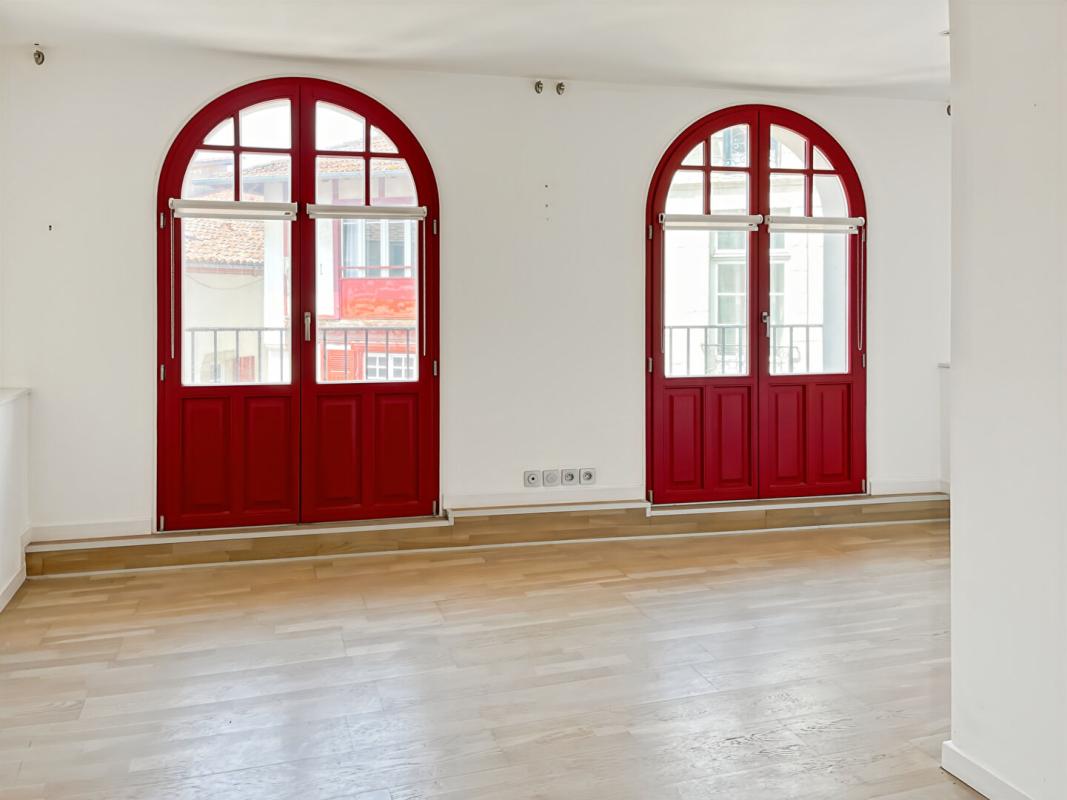 SAINT-JEAN-DE-LUZ Appartement Saint Jean De Luz 3 pièce(s) 68 m2 ascenseur proche plage 5
