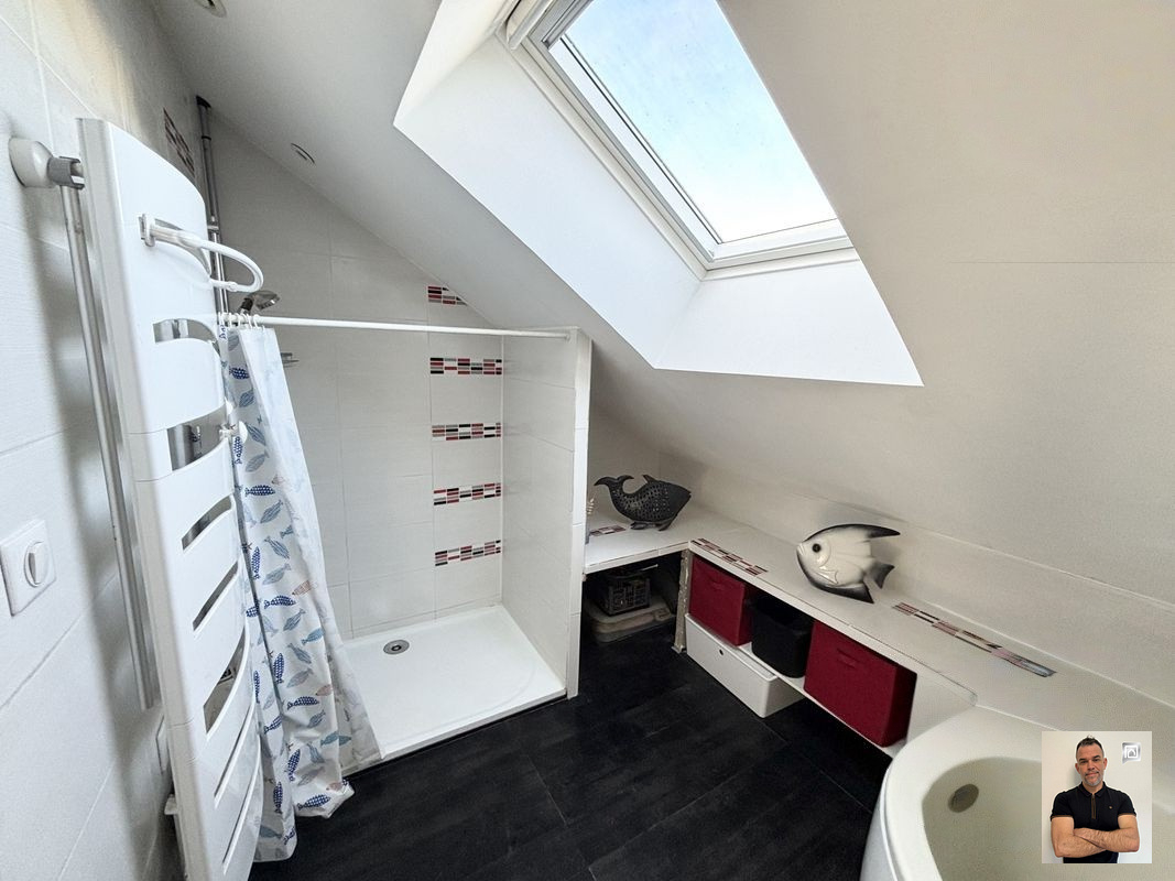 ORLEANS Maison  4 pièce(s) 141 m2 5