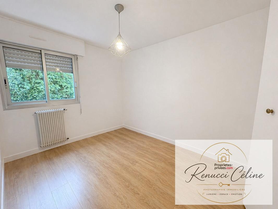 AJACCIO Appartement Ajaccio 3 pièces de 70 m2 11