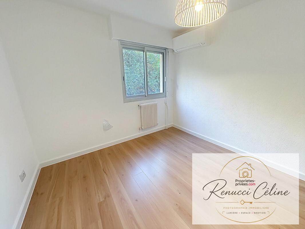AJACCIO Appartement Ajaccio 3 pièces de 70 m2 13