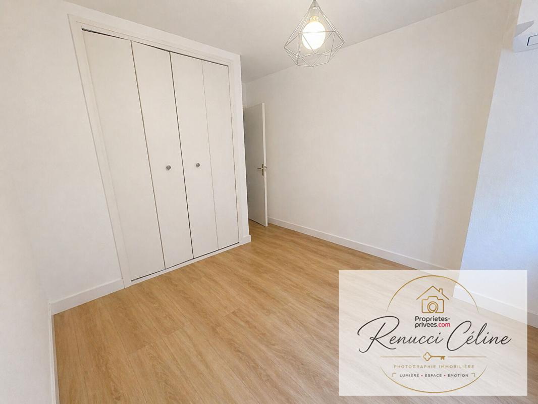 AJACCIO Appartement Ajaccio 3 pièces de 70 m2 14