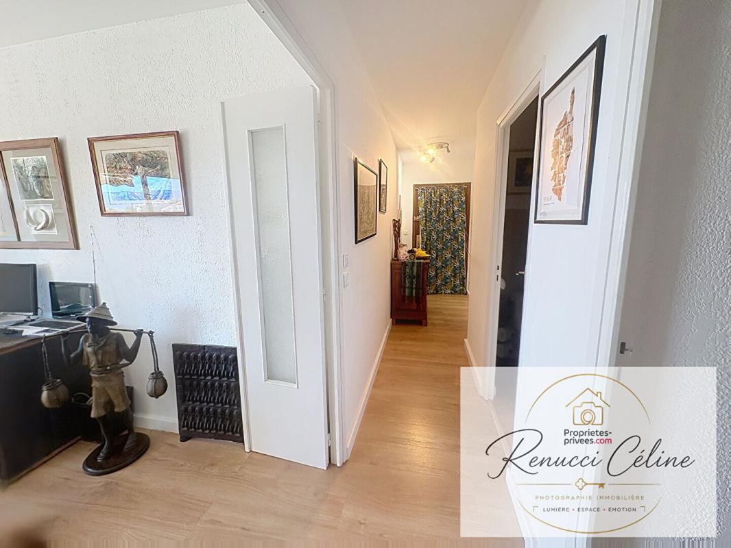 AJACCIO Appartement Ajaccio 3 pièces de 70 m2 6