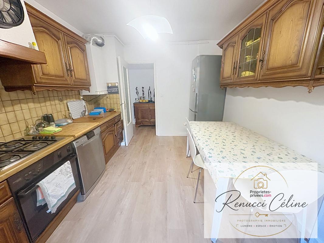 AJACCIO Appartement Ajaccio 3 pièces de 70 m2 7