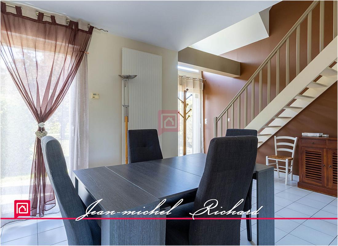 CHATILLON-SUR-CHER Maison Chatillon Sur Cher 7 pièce(s) 225 m2 7